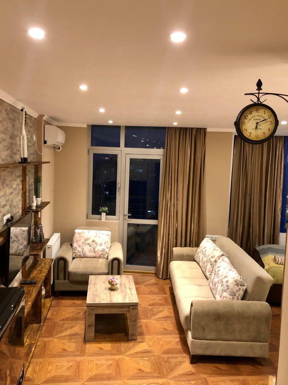 Cozy Bright Apartment With Amazing Sea View Batumi Luaran gambar