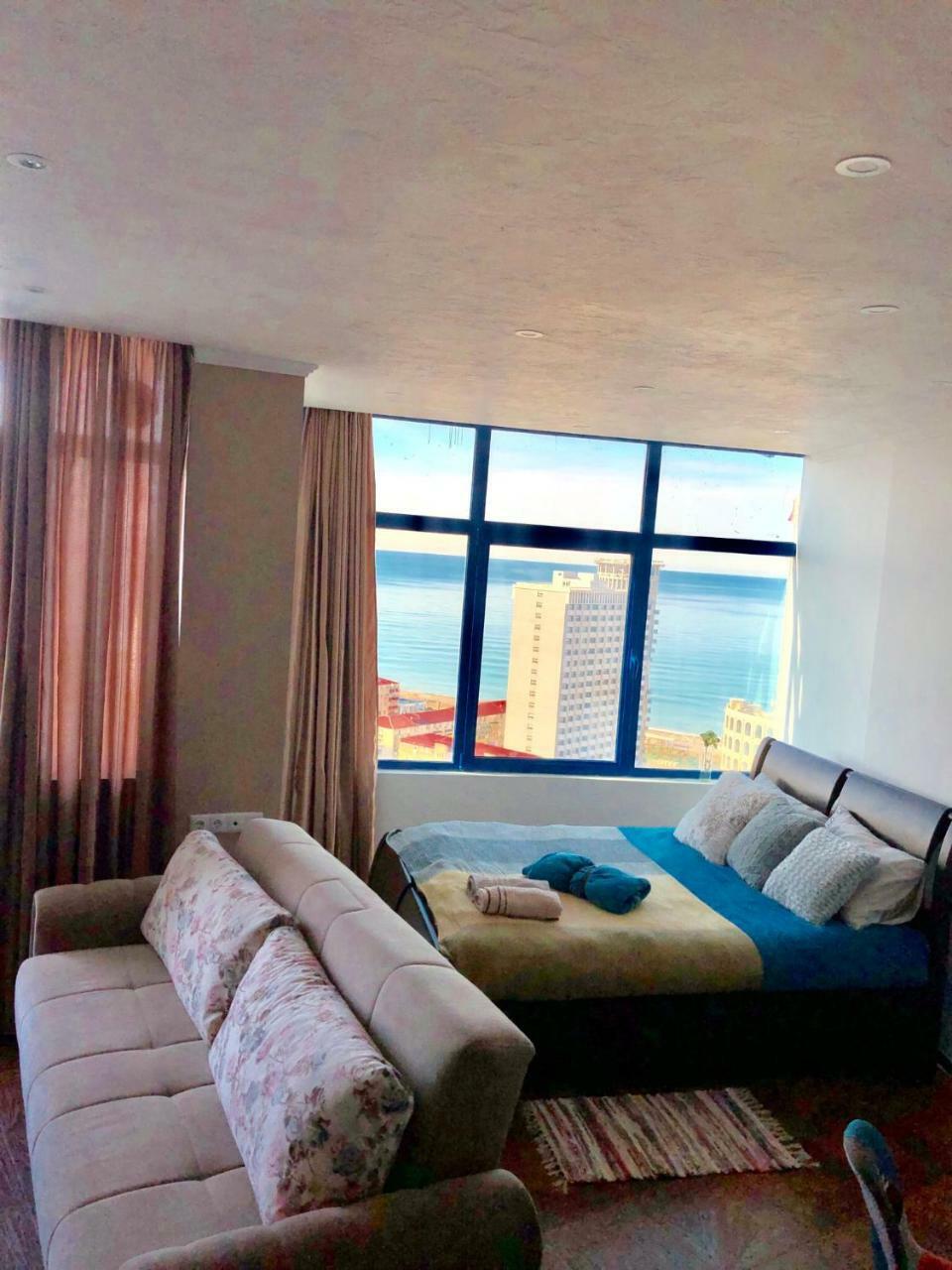 Cozy Bright Apartment With Amazing Sea View Batumi Luaran gambar